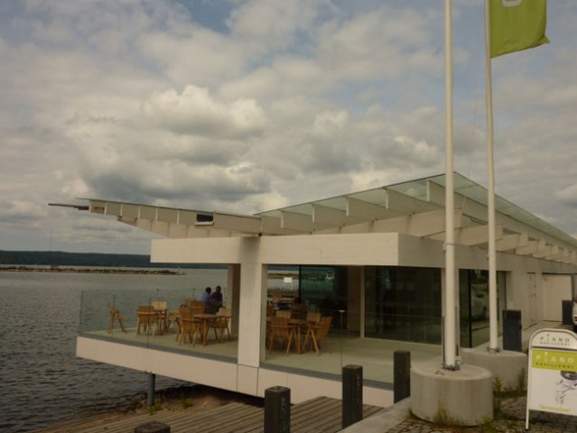 Lahti Pianobar am Hafen